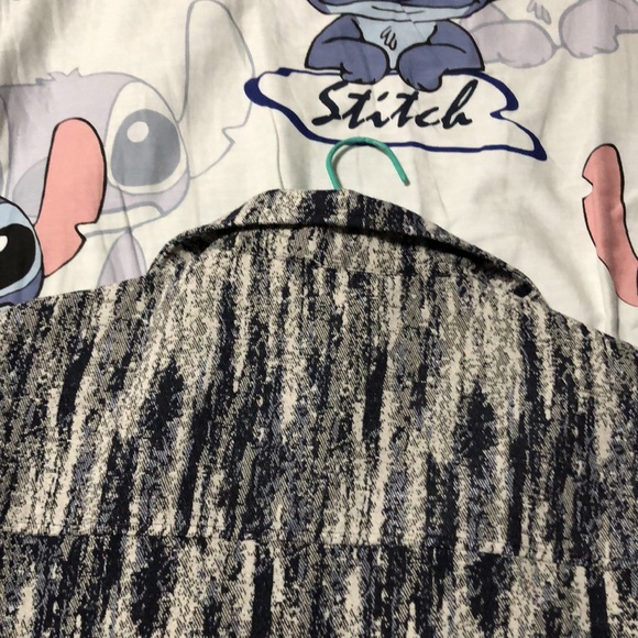 Men's black and white striped design style top - Picture 16 of 16